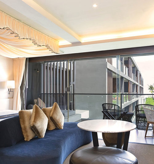 Suite room with canopy watermark hotel bali